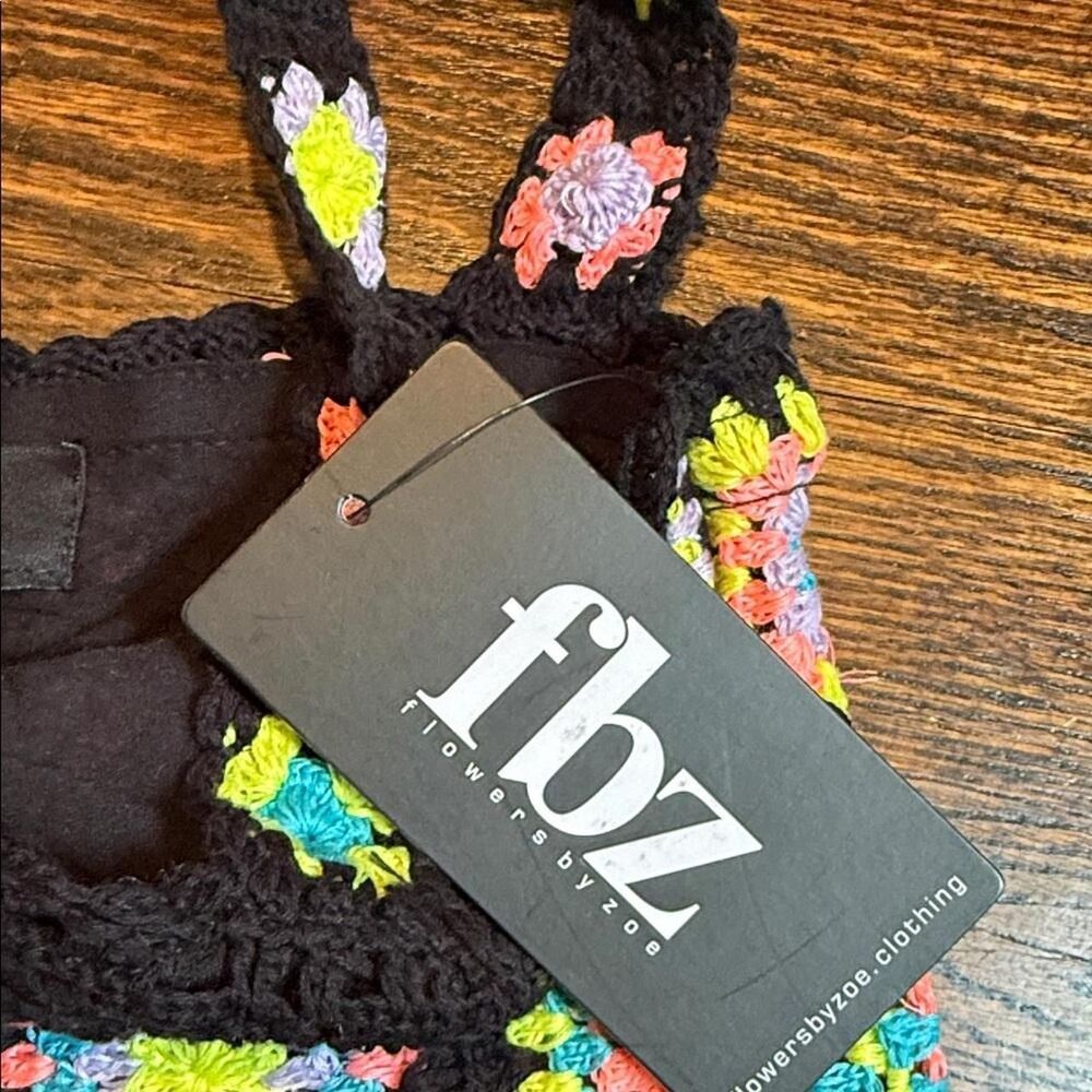 Flowers-by-zoe Women's Black and Pink Top - Picture 3 of 8